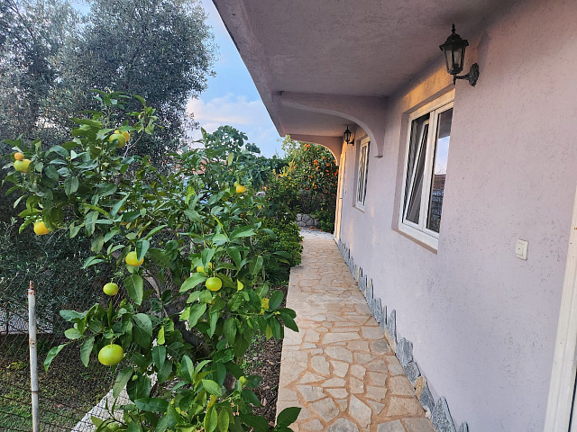 A modern one-storey house for sale in Dobre Vode — photo 9
